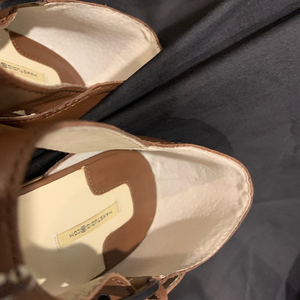 Max Studio Arial Platform Heels Size 9M - Picture 5 of 11